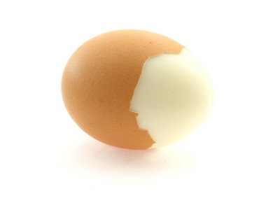 A picture of the shell cracked on a boiled egg.